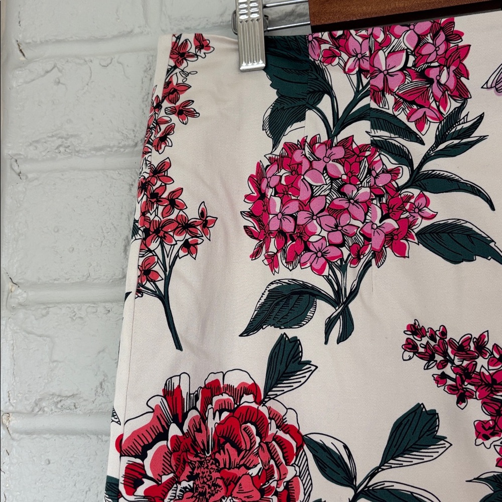 Boden Emilie Botanical Pencil Skirt Size 12 - Picture 3 of 8